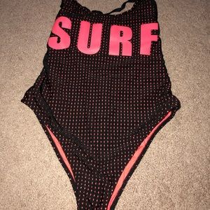 One piece swim